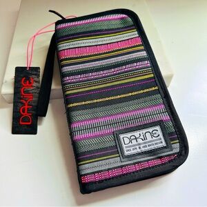 NWT Dakine Travel Sleeve Fiesta Document Wallet